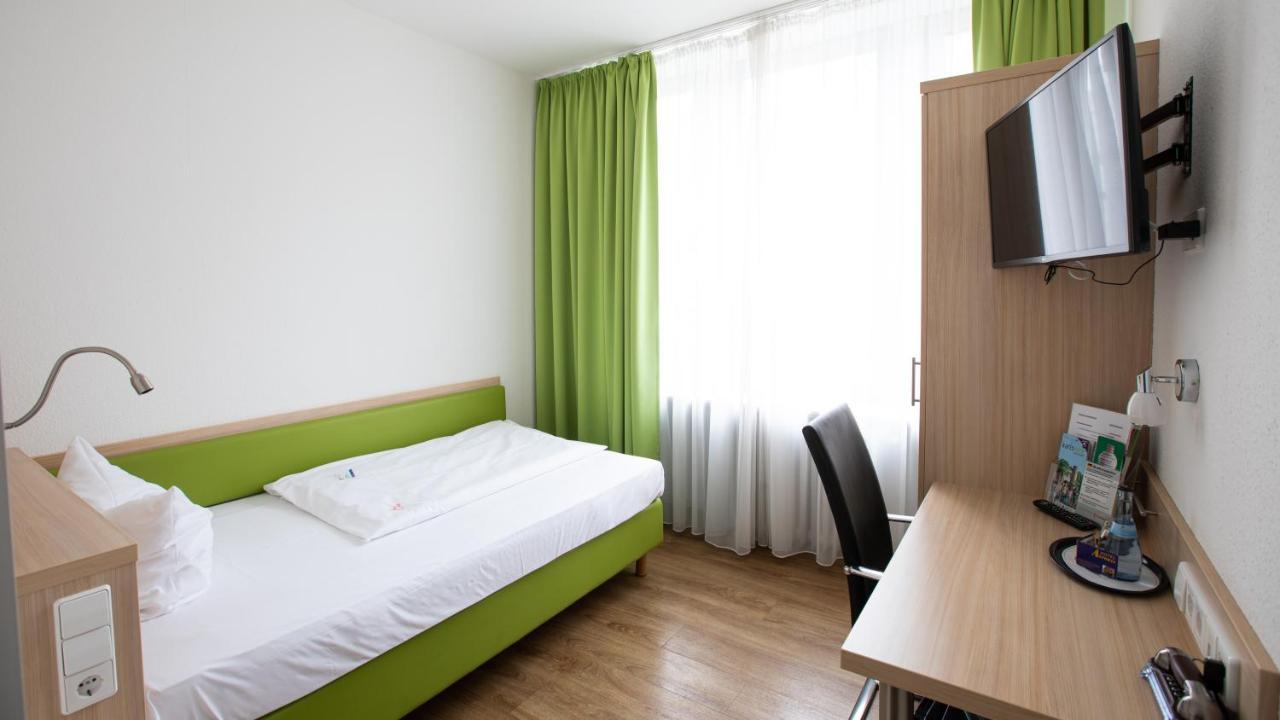 Hotel Astoria Karlsruhe Exterior photo