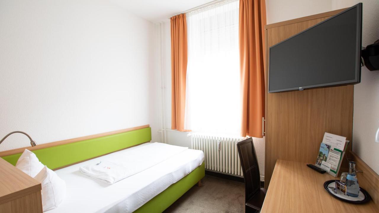 Hotel Astoria Karlsruhe Exterior photo